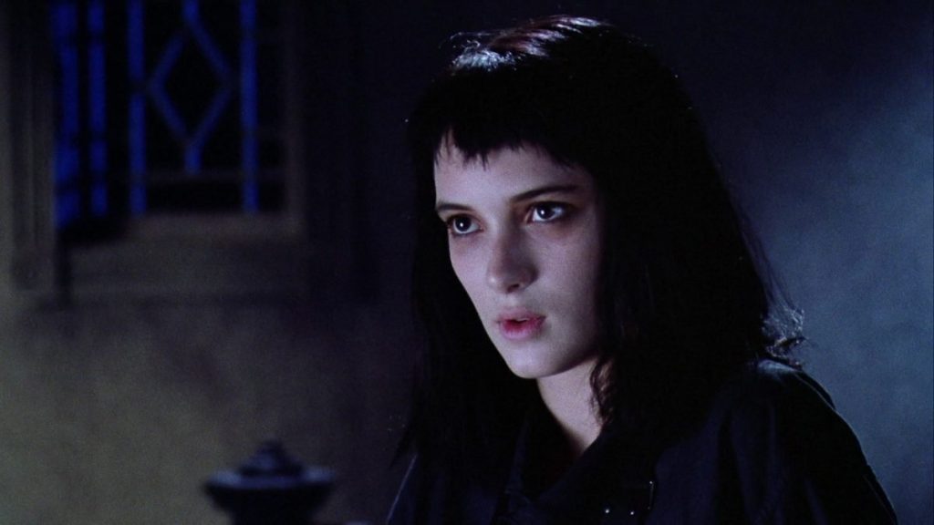 Lydia-Deetz winona ryder